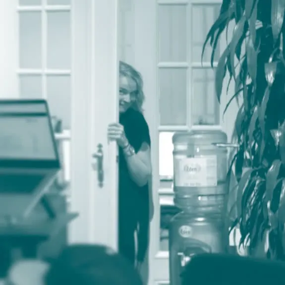 louise doing a sneak